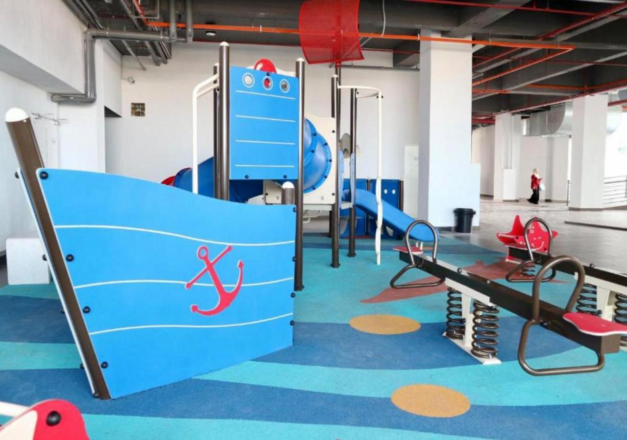 Riverview 8Pax 2Br In Kbtown Netflix, Wi-Fi B-3A-5 Kota Bharu Exteriör bild